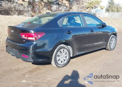 2018 Kia Rio S z USA, uszkodzony, nr VIN 3KPA24AB7JE048254